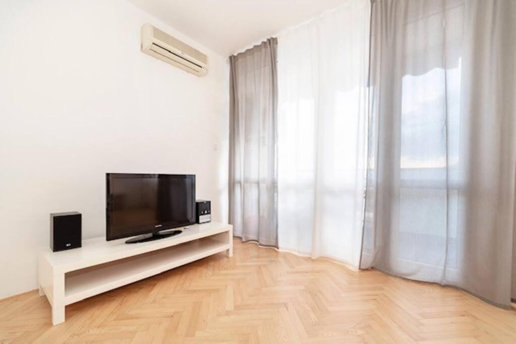 Sea City View W/ 2Bd 1Bt Free Street Parking Rijeka Ngoại thất bức ảnh